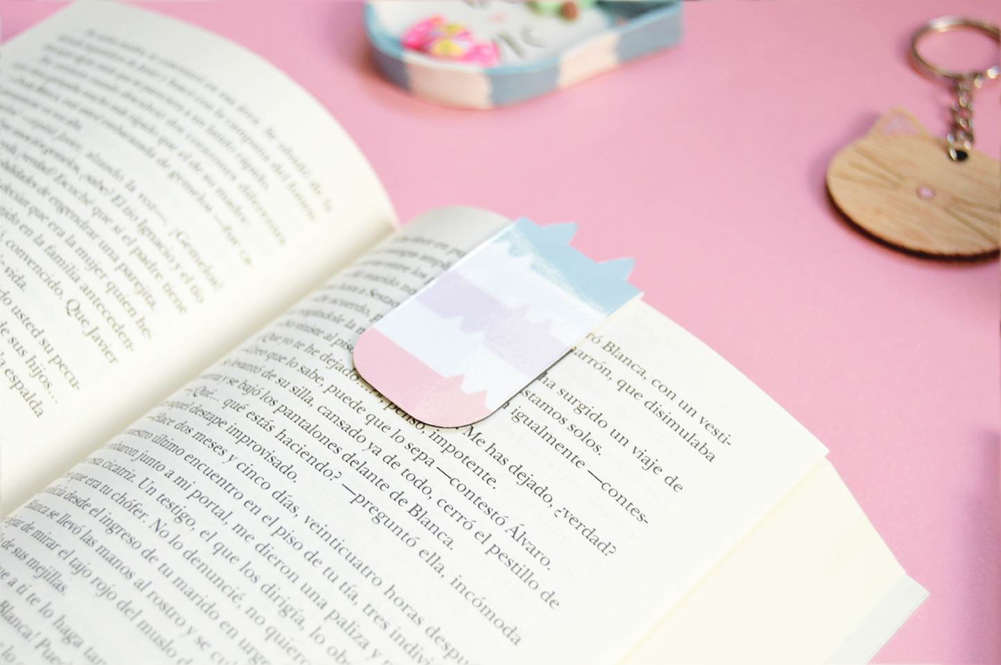 Marcapáginas magnético - punto de libro - rallas de colores orejas gatos